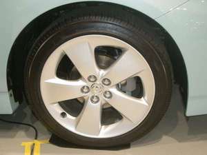 prius17.jpg